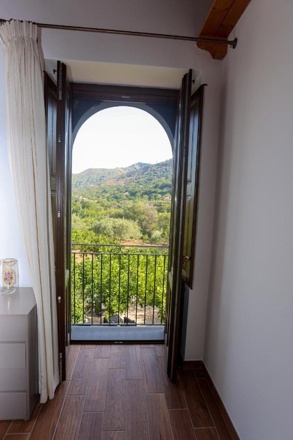 莫塔卡玛斯特拉 La Porta Delle Gole酒店 外观 照片